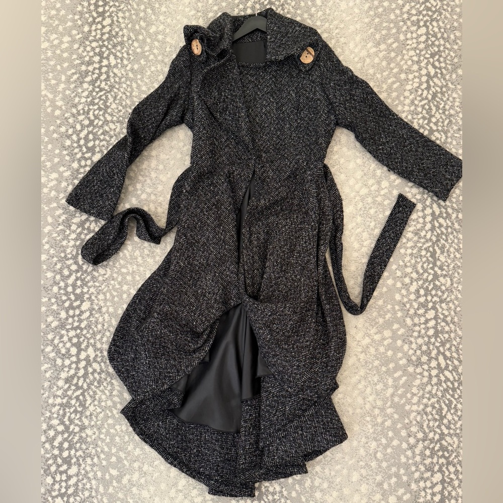 Chic Black Longline Coat with Belt